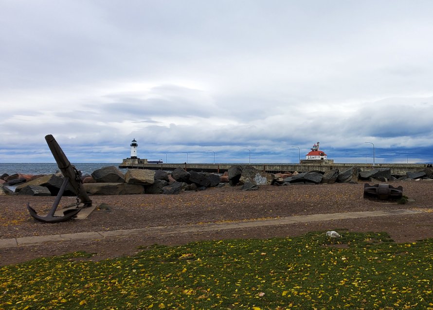 Duluth: North Pier Lighthouse