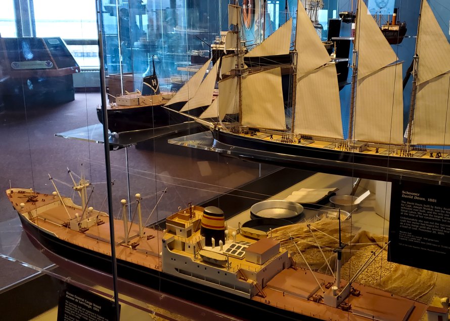 Lake Superior Maritime Visitor Center: Iron Ore Exhibit Ship Models